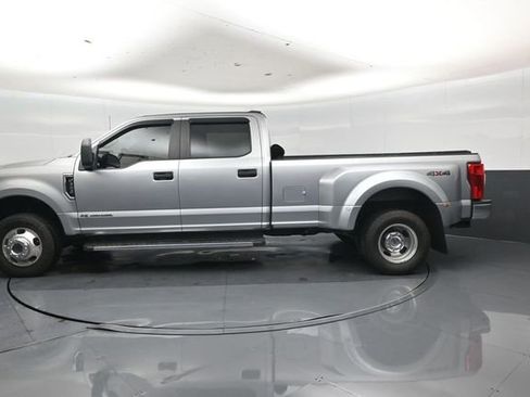 Used 2021 Ford F350 XL w/ STX Appearance Package AWD/4WD image 7