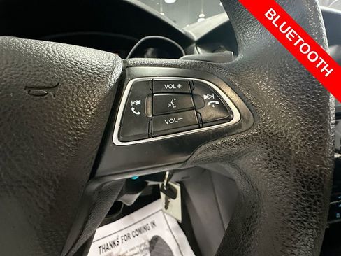Used 2017 Ford Focus SEL image 33