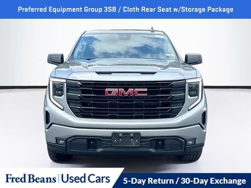 Used 2024 GMC Sierra 1500 Elevation AWD/4WD image 2