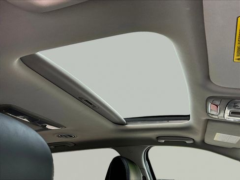 Certified 2024 Kia Telluride S w/ S Sunroof Package FWD image 28