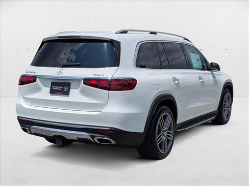 New 2025 Mercedes-Benz GLS 450 4MATIC image 2