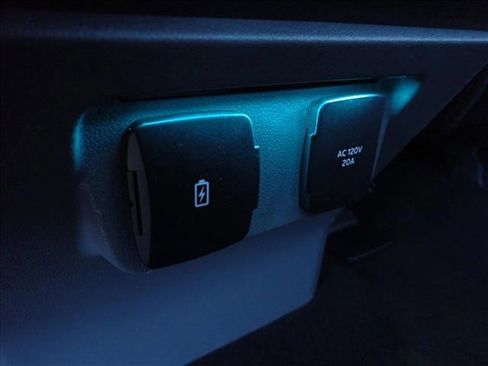 Used 2024 Ford F150 XLT w/ Equipment Group 302A MID image 11