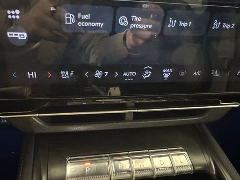 New 2025 Lincoln Nautilus Premier w/ Equipment Group 102A image 54