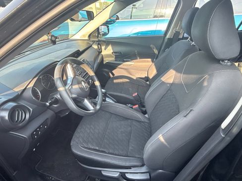 Used 2021 Nissan Kicks S FWD image 5