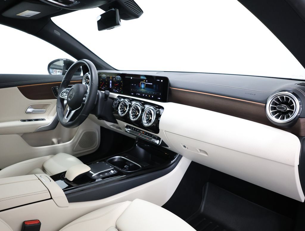 Certified 2023 Mercedes-Benz CLA 250 4MATIC image 23
