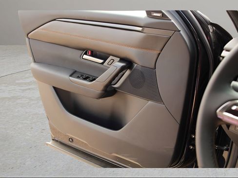 Certified 2025 MAZDA CX-50 AWD 2.5 Hybrid w/ Cargo Package image 13