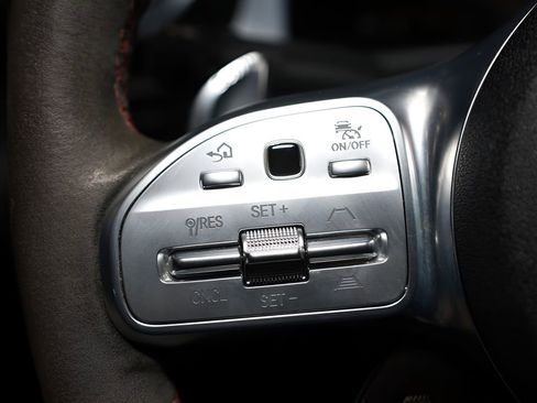 Used 2023 Mercedes-Benz CLA 35 AMG 4MATIC image 38