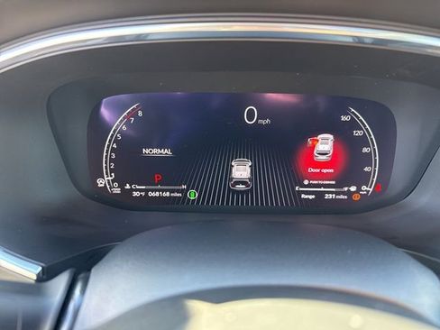 Used 2022 Acura MDX w/ Technology Package image 2