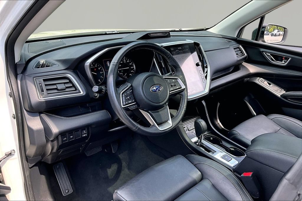 Used 2023 Subaru Ascent Limited w/ Technology Package AWD/4WD image 15