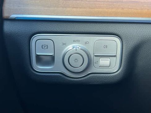 Certified 2024 Mercedes-Benz GLE 350 4MATIC image 27