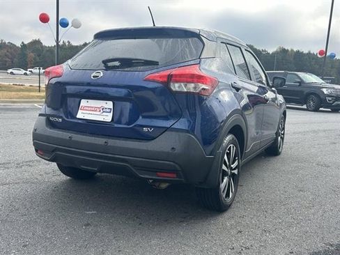 Used 2020 Nissan Kicks SV image 6