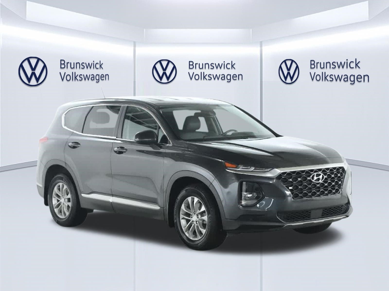 Used 2020 Hyundai Santa Fe SE FWD image 9