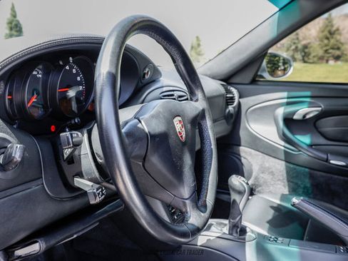 Used 2001 Porsche 911 Carrera 4 AWD/4WD image 28