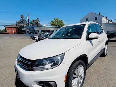 Used 2012 Volkswagen Tiguan SE