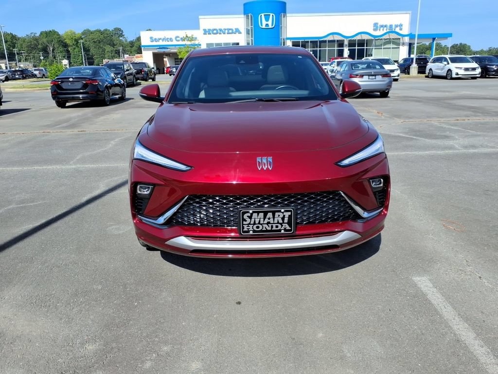 Used 2024 Buick Envista Avenir FWD image 2