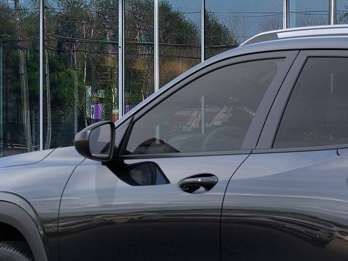 New 2026 Chevrolet Trax ACTIV FWD image 12