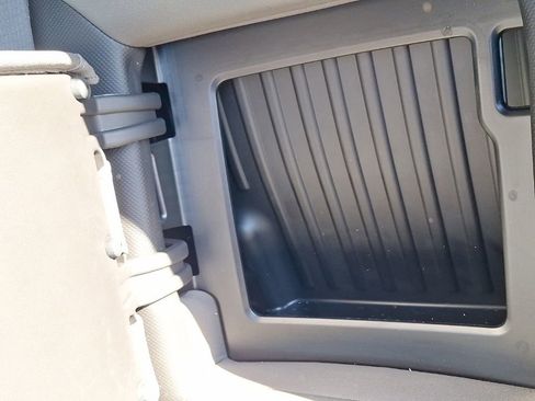 Used 2023 Chevrolet Silverado 1500 ZR2 image 23