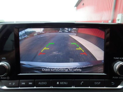 Used 2022 Nissan Altima 2.5 S FWD image 9