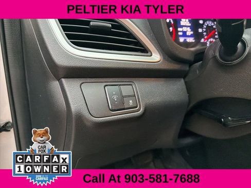 Used 2021 Hyundai Accent SEL image 16