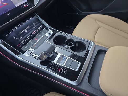 Used 2025 Audi Q7 2.0T Premium Plus w/ Premium Plus Package image 27