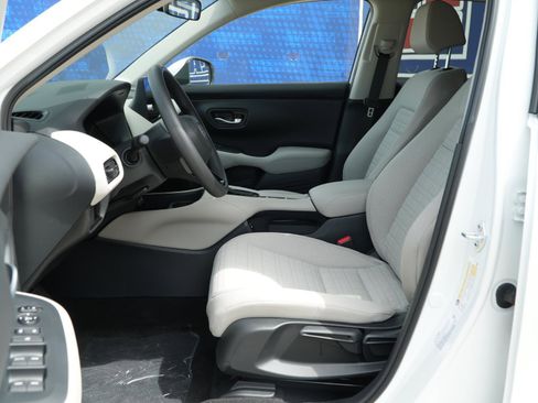 New 2026 Honda HR-V LX image 16