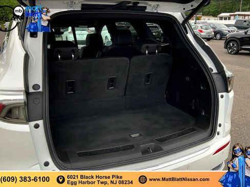 Used 2023 Buick Enclave Avenir AWD/4WD image 26