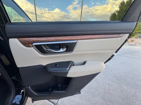 Used 2018 Honda CR-V EX image 30
