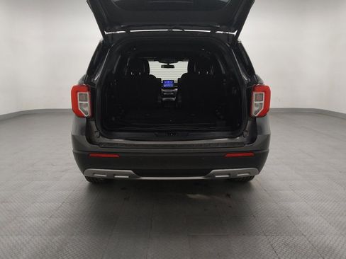 Used 2020 Ford Explorer XLT w/ Equipment Group 202A RWD image 29