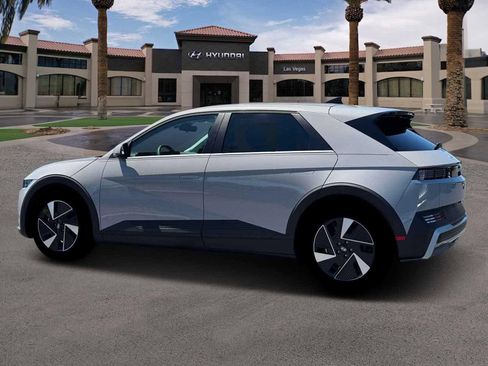 New 2026 Hyundai Ioniq 5 SE RWD image 4