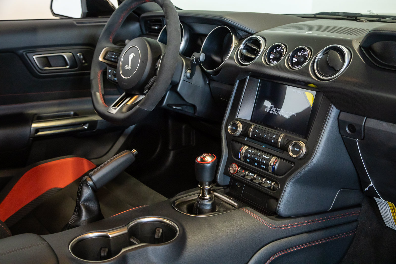 Used 2019 Ford Mustang Shelby GT350R w/ GT350R Equipment Group 920A RWD image 35