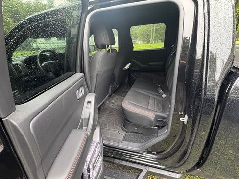 Used 2026 Nissan Frontier PRO-4X w/ Pro-4x Convenience Package AWD/4WD image 5