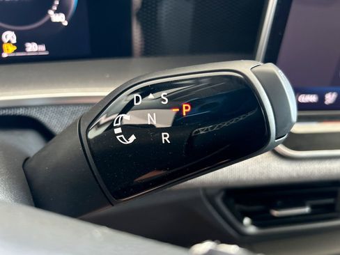 New 2026 Volkswagen Tiguan S FWD image 28