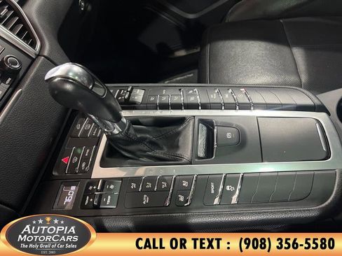 Used 2018 Porsche Macan S image 41