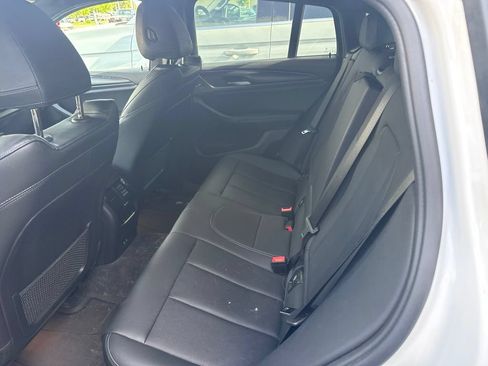 Used 2023 BMW X4 xDrive30i w/ M Sport Package AWD/4WD image 9