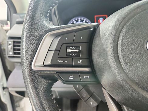 Used 2021 Subaru Outback Premium image 23