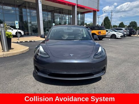 Used 2023 Tesla Model 3 Standard Range RWD image 9