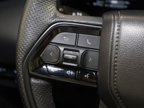 Used 2024 Toyota Sequoia Limited image 44