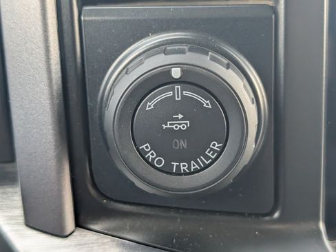 Used 2023 Ford F150 Lariat w/ Equipment Group 502A High AWD/4WD image 21