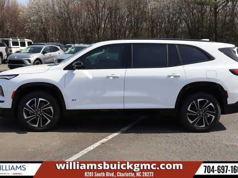 New 2026 Buick Enclave Sport Touring w/ Power Package FWD image 5