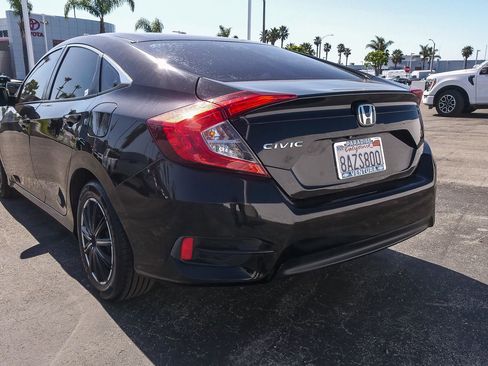 Used 2017 Honda Civic LX image 7