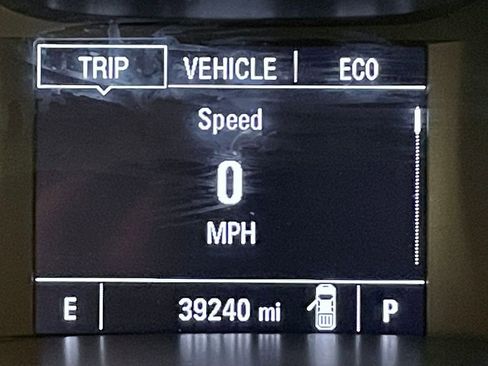 Used 2022 GMC Canyon Elevation w/ Trailering Package AWD/4WD image 6