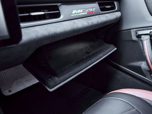 Used 2023 Maserati MC20 Coupe image 70