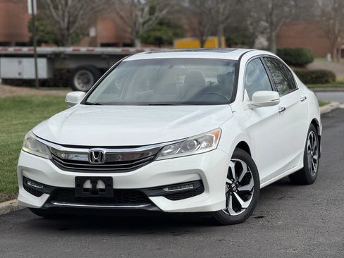 Used 2016 Honda Accord EX-L image 1