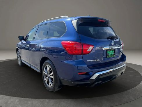 Used 2020 Nissan Pathfinder SV image 6