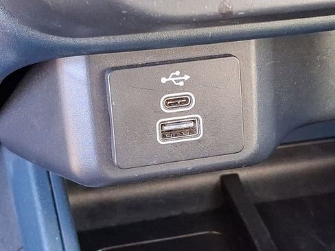 Used 2025 Ford Maverick XL w/ Equipment Group 102A image 19