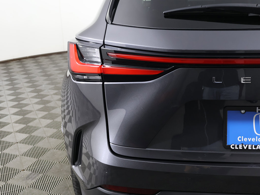Used 2025 Lexus NX 350 AWD w/ Accessory Package (2T) image 16