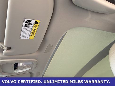 Certified 2022 Volvo XC60 B5 Momentum w/ Advanced Package image 26