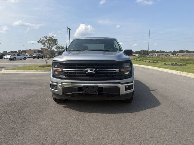 Used 2025 Ford F150 XLT w/ Equipment Group 301A Standard AWD/4WD image 8