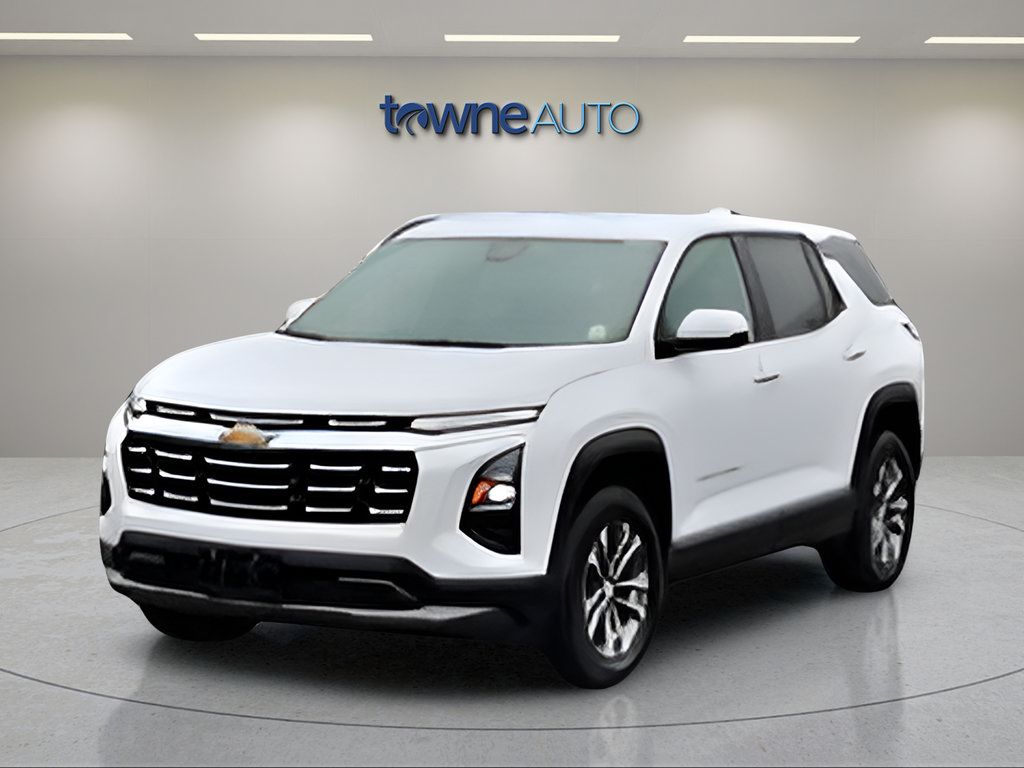 Used 2026 Chevrolet Equinox LT AWD/4WD image 3