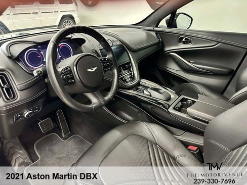 Used 2021 Aston Martin DBX image 17